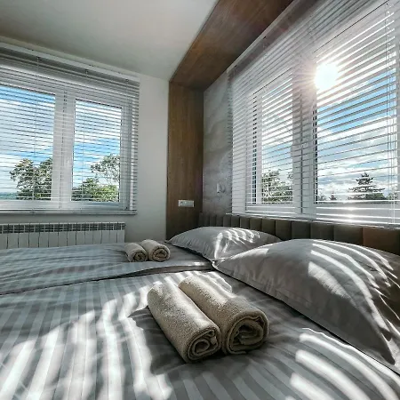 Penthouse Sloneczna Rapsodia - Blisko Parku Zdrojowego - Duzy Taras Na Dachu - Piekny Widok - Winda - Garaz Apartment Rabka Exterior photo
