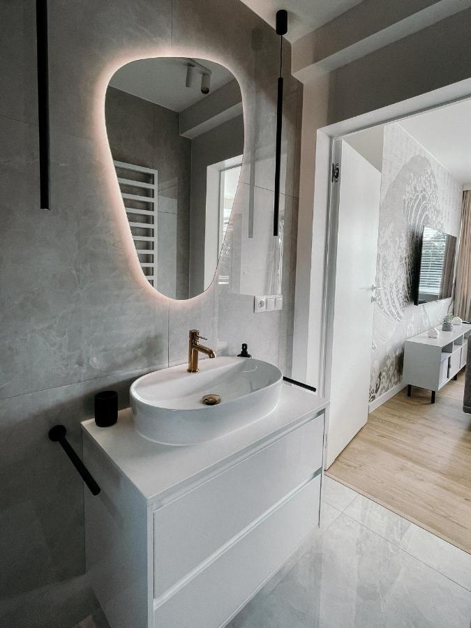 Apartment Penthouse Sloneczna Rapsodia - Blisko Parku Zdrojowego - Duzy Taras Na Dachu - Piekny Widok - Winda - Garaz *